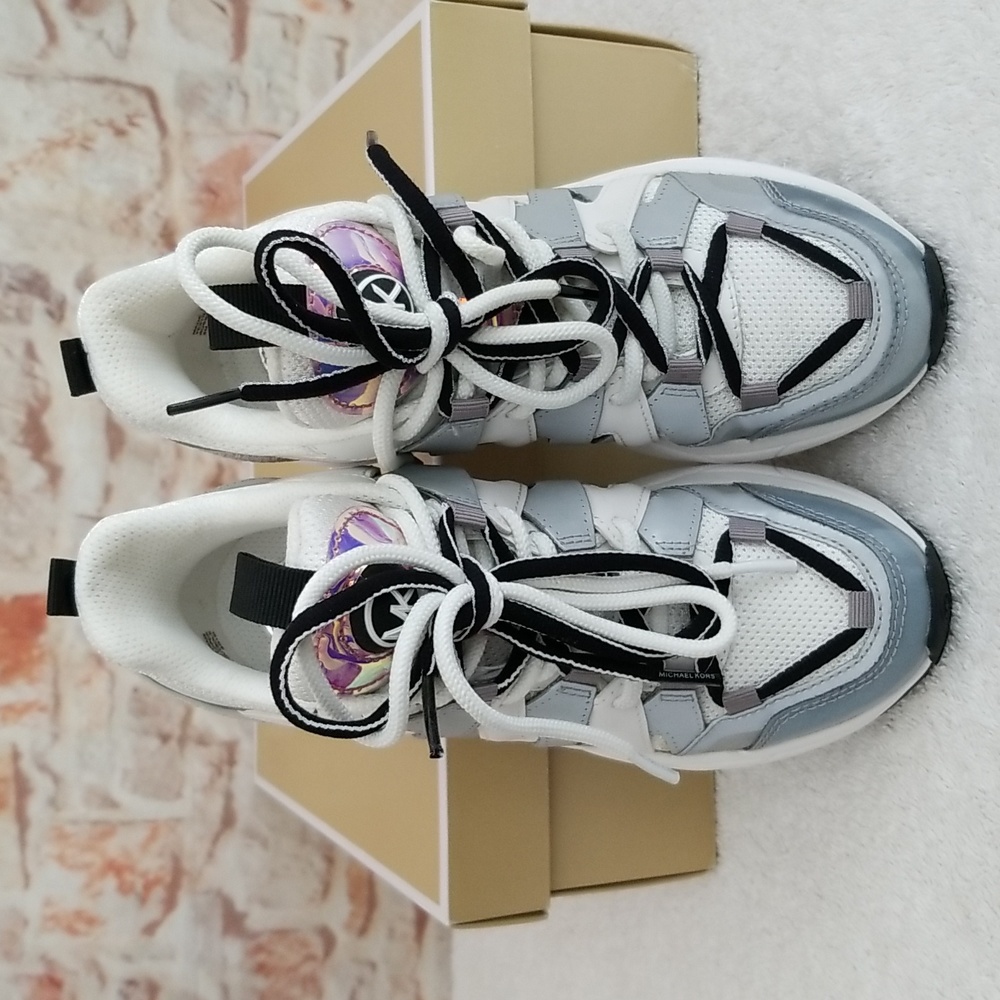 New Michael Kors Hero Trainer Sneakers - Picture 7 of 15